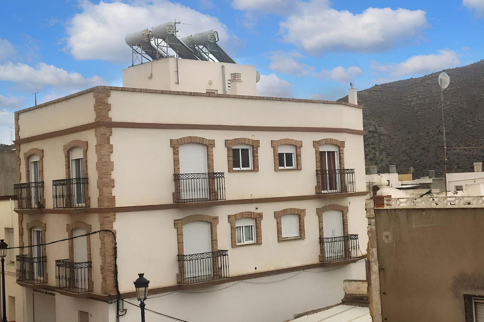 Spacious Apartment With Mountain View In Tabernas, 99 Sqm Eksteriør billede